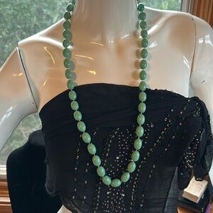 Vintage green beaded necklace